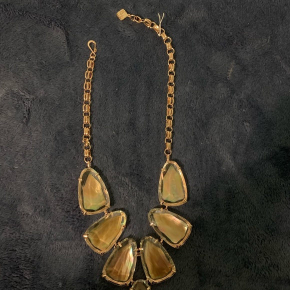 Kendra Scott Necklace - Picture 3 of 4